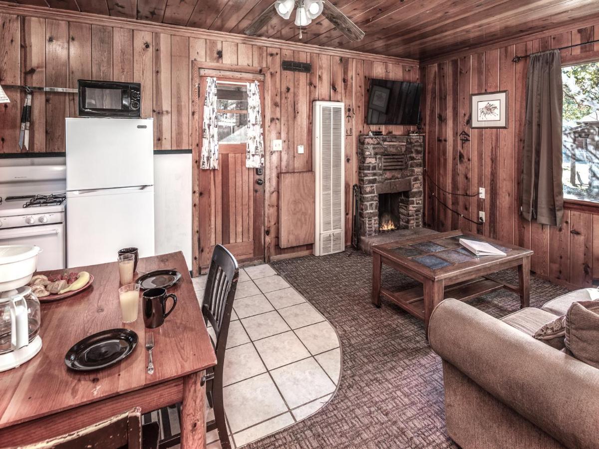 Destiny Cabin, 2 Bedrooms, Fireplace, Midtown, Sleeps 7 Руидозо Экстерьер фото